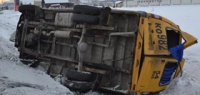 Автобус "Неоплан" опрокинулся в кювет в Сеченовском районе: 4 раненых
